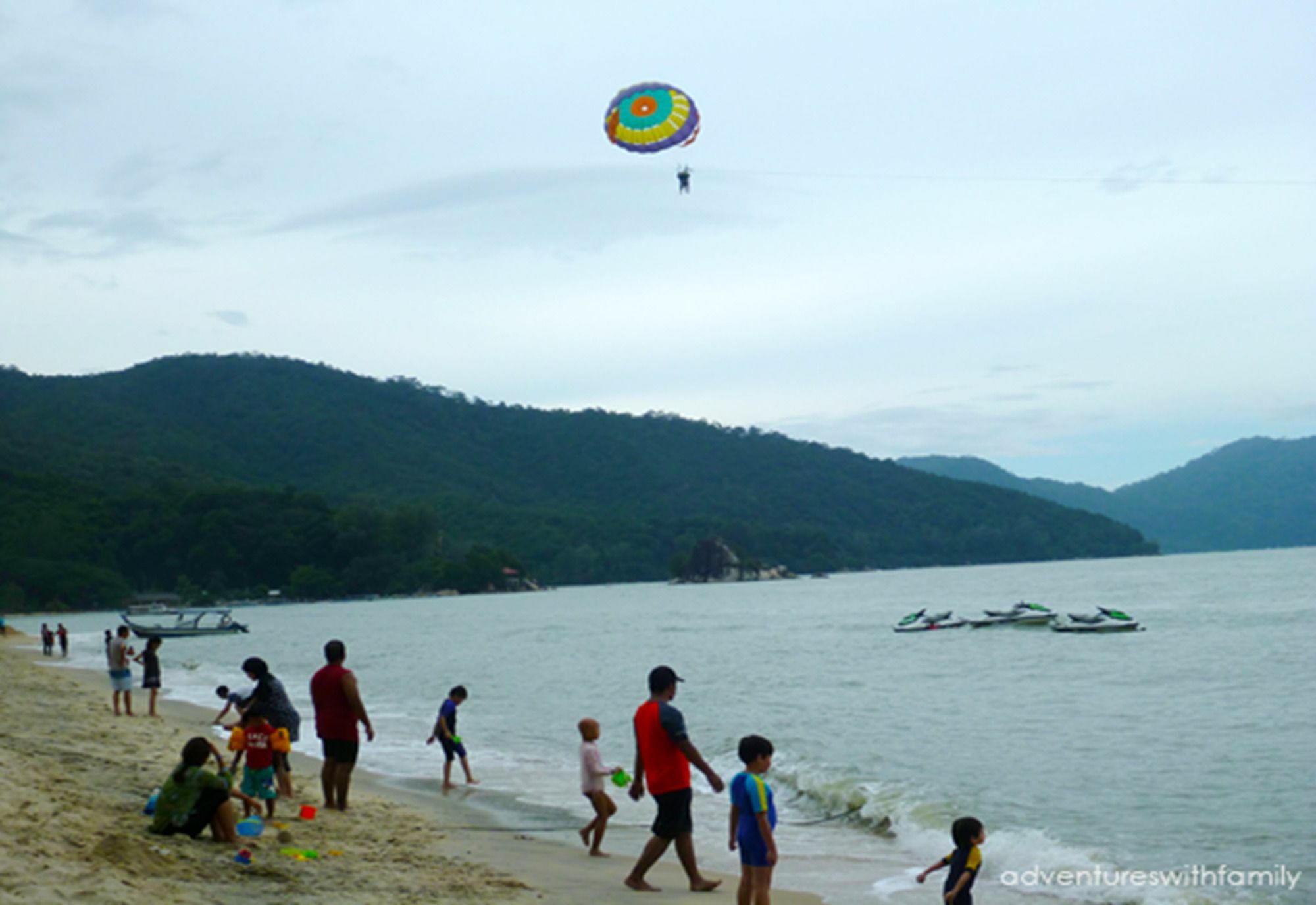 Pinang Beach Apartment @ Bayu Emas Batu Feringgi Exteriör bild